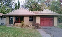 Pre-foreclosure in  YORK AVE Saint Paul, MN 55106