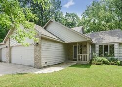 Pre-foreclosure in  Dorland Rd S Saint Paul, MN 55119