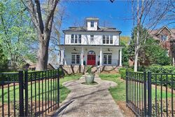 Pre-foreclosure in  DREWRY ST NE Atlanta, GA 30306