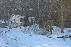 Pre-foreclosure in  Rocky Rd Bent Mountain, VA 24059