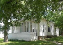  E 2nd St, Fairmont MN