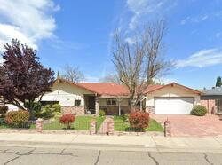 Pre-foreclosure in  Marvis Dr Atwater, CA 95301