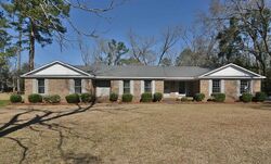 Pre-foreclosure in  Redbud Rd Albany, GA 31705