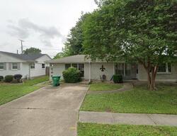 Pre-foreclosure in  Tartan Dr Metairie, LA 70003