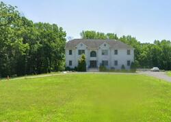 Pre-foreclosure in  FRESH PONDS RD Monroe Township, NJ 08831