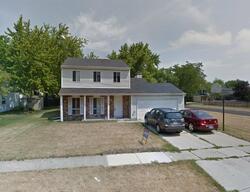 Pre-foreclosure in  Branch Ave Warrenville, IL 60555