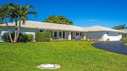  Gleneagles Dr, Lake Worth FL