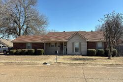 Pre-foreclosure in  JETTA DR Newport, AR 72112