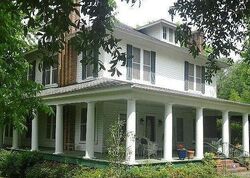  Tracy St, Bonifay FL