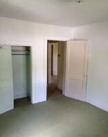 Pre-foreclosure in  BROADWAY ST Irvine, KY 40336