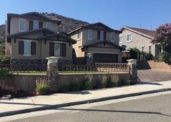 Pre-foreclosure in  Silk Oak Terrace Pl Murrieta, CA 92562
