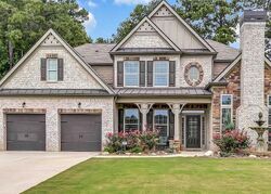 Pre-foreclosure in  Declaration Ct Acworth, GA 30102