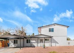 Pre-foreclosure in  Palora Ave Las Vegas, NV 89169