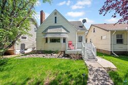Pre-foreclosure in  W 7th St Duluth, MN 55807