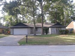 Pre-foreclosure in  S Hyannis Port St Crosby, TX 77532