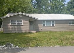 Pre-foreclosure in  Morris Sisk Rd Madisonville, KY 42431