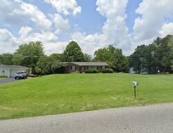 Pre-foreclosure in  W Fairview Ave Eddyville, KY 42038