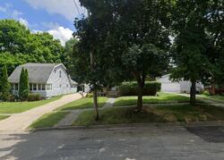 Pre-foreclosure in  Division St Owosso, MI 48867