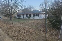 Pre-foreclosure in  Napoleon Ave Pearl, MS 39208