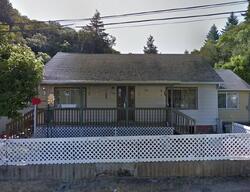 Pre-foreclosure in  SE Pete Ave Myrtle Creek, OR 97457