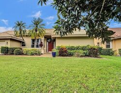 Pre-foreclosure in  Nw 2nd St Pompano Beach, FL 33071