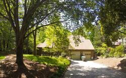 Pre-foreclosure in  OLD BELL RD Charlotte, NC 28270