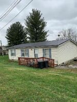 Pre-foreclosure in  Crawford St Flemingsburg, KY 41041