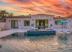  Babbitt Ave, Northridge CA