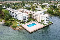  New Palm Way , Boynton Beach FL