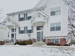 Pre-foreclosure in  Sauk Dr Lockport, IL 60441