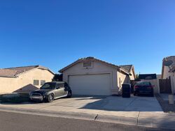 Pre-foreclosure in  W Reade Ave Glendale, AZ 85307