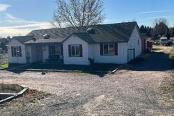 Pre-foreclosure in  Bumblebee Dr Chino Valley, AZ 86323