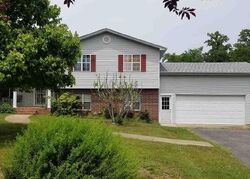 Pre-foreclosure in  Ranchette Village Loop Searcy, AR 72143