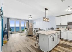 Pre-foreclosure in  S Thomas Dr Unit 1221 Panama City, FL 32408