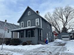 Pre-foreclosure in  Park St Binghamton, NY 13905
