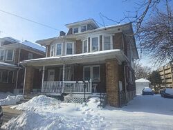 Pre-foreclosure in  Hollywood Ave Trenton, NJ 08609