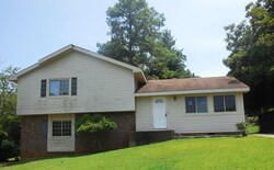 Pre-foreclosure in  CHELSEY TRL Jonesboro, GA 30236