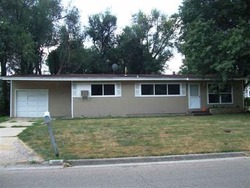 Pre-foreclosure in  Sw Tara Ave Topeka, KS 66611