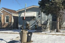 Pre-foreclosure in  S 73rd Ave Summit Argo, IL 60501