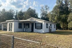 Pre-foreclosure in  W Mansfield St Deland, FL 32720