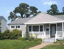 Pre-foreclosure in  Trafford St Shrewsbury, NJ 07702