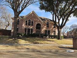 Pre-foreclosure in  Highgate Dr Mckinney, TX 75070