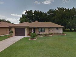 Pre-foreclosure in  Hidden Creek Cir Sebring, FL 33870