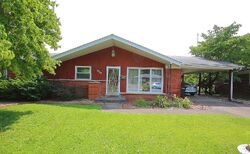 Pre-foreclosure in  W Larkspur Dr Jeffersonville, IN 47130