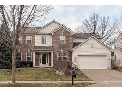 Pre-foreclosure in  Quarry Ct Fishers, IN 46037