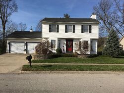 Pre-foreclosure in  Parkdale Dr Richmond, IN 47374