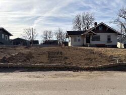  Waveland Ct, Des Moines IA