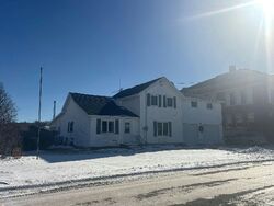  Larrabee St, Clermont IA