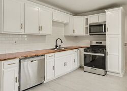Pre-foreclosure in  Northumberland Rd Birmingham, AL 35210