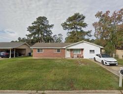 Pre-foreclosure in  Magnolia St Newllano, LA 71461